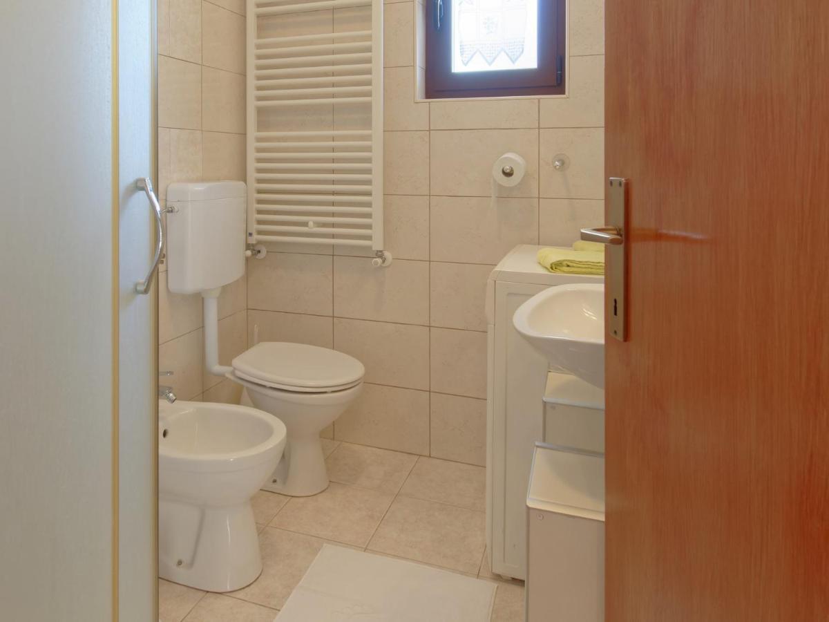 Apartment Laganis Plovanija Εξωτερικό φωτογραφία
